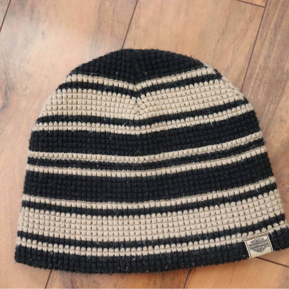 Harley-Davidson Black and Cream Striped Knit Beanie